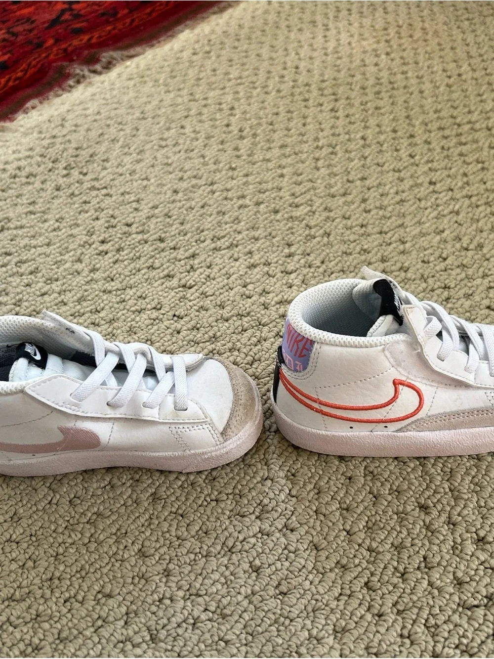 Nike Blazer Mid '77 SE Toddler Size 7C White Athletic Shoes Sneakers DJ0268-100